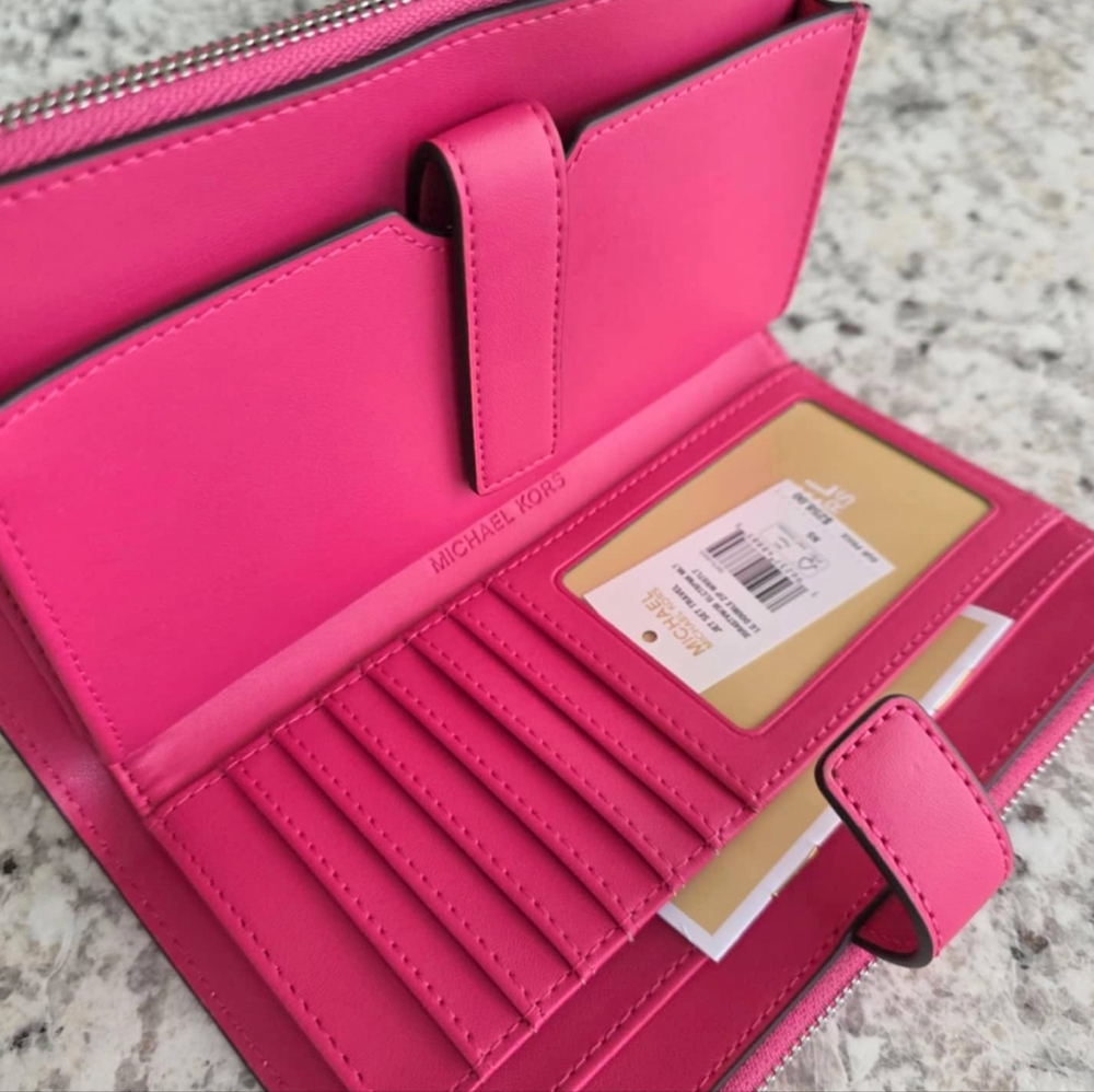 Michael Kors Jet Set Pink Double Zip Wristlet - Picture 3 of 6